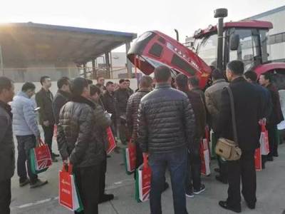 黃海金馬拖拉機工廠體驗活動 農(nóng)機手實地感受，助力農(nóng)業(yè)機械銷售